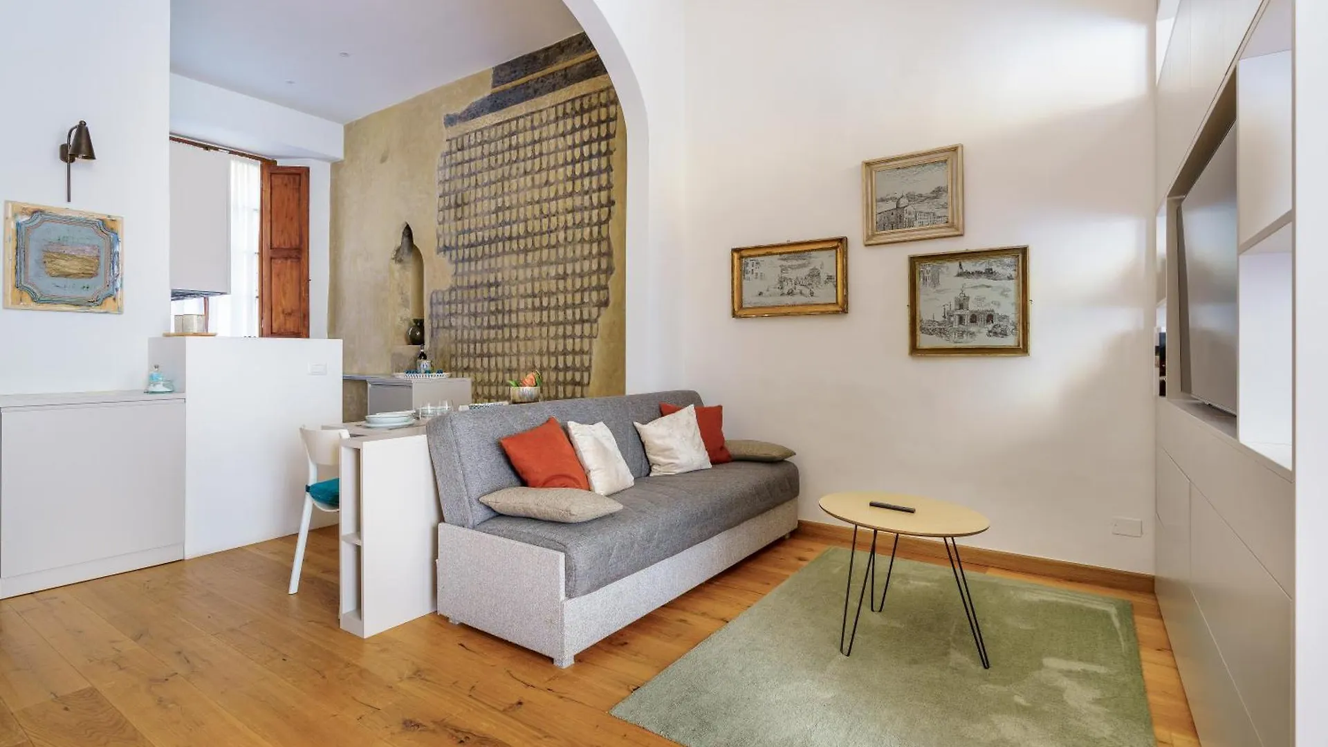 The Florence Tornabuoni Palace Boutique Apartments