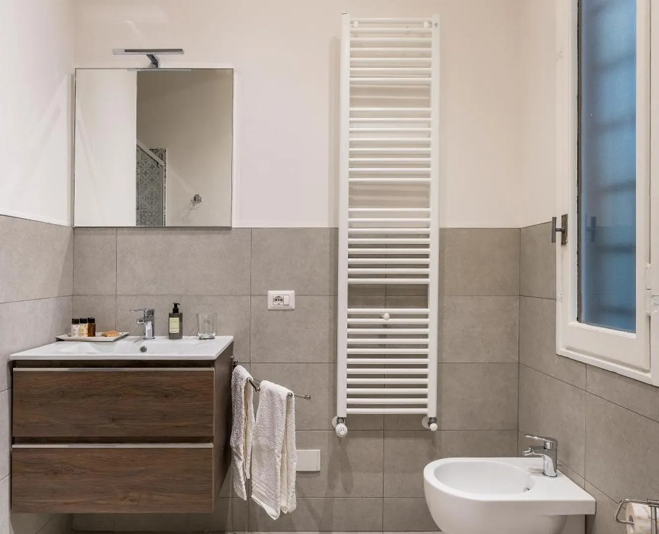 The Florence Tornabuoni Palace Boutique Apartments