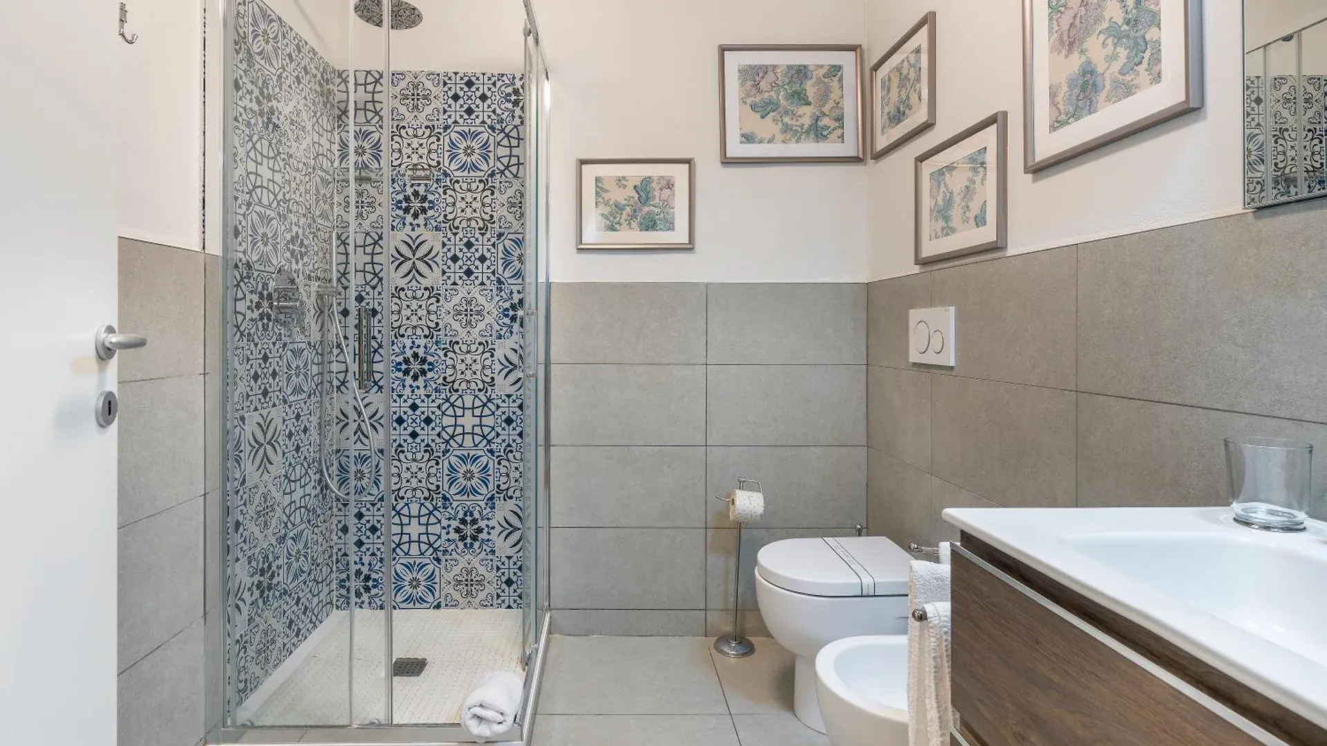 The Florence Tornabuoni Palace Boutique Apartments