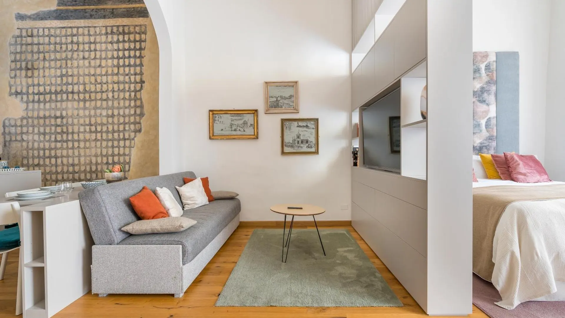 The Florence Tornabuoni Palace Boutique Apartments