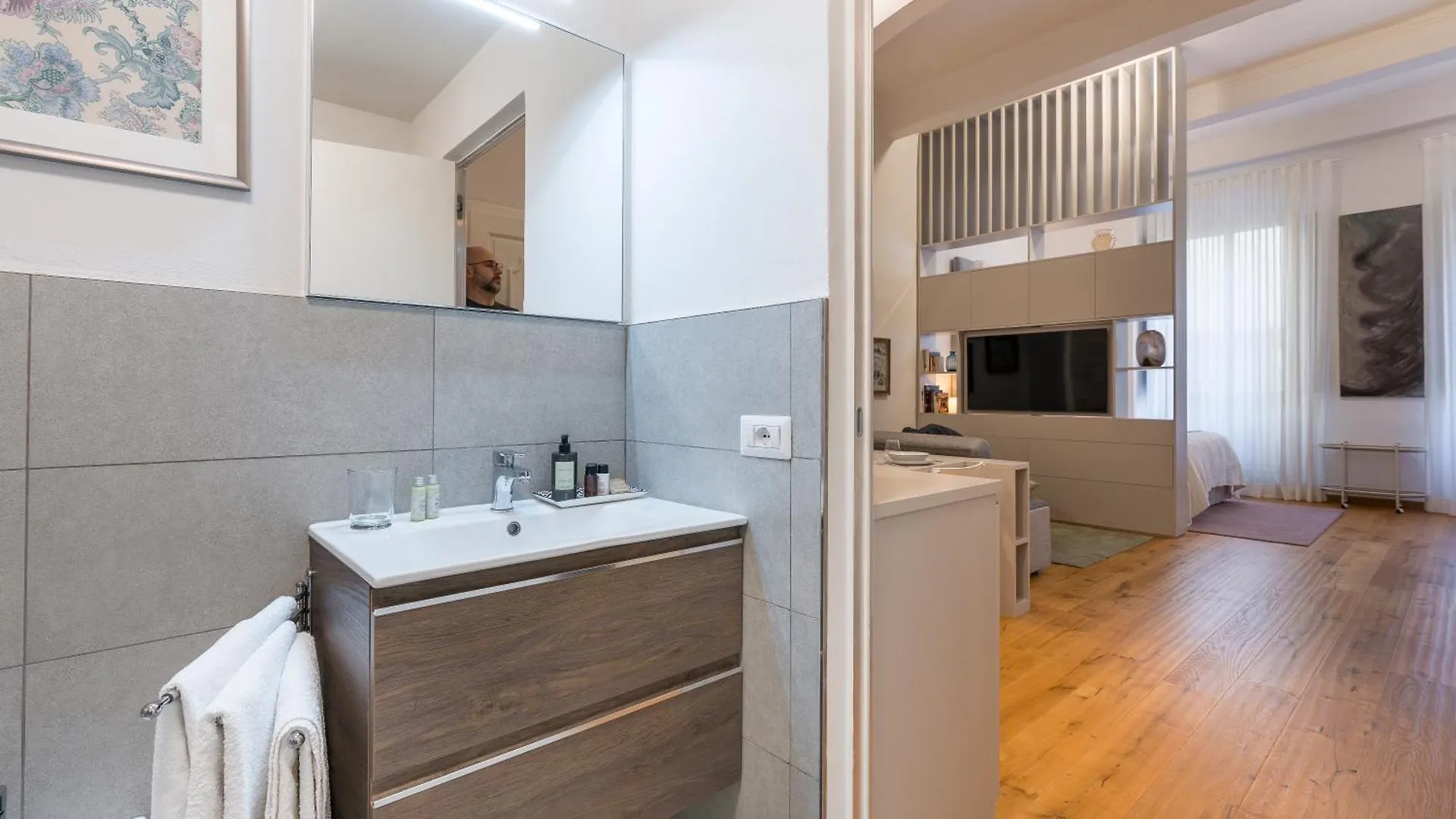 The Florence Tornabuoni Palace Boutique Apartments