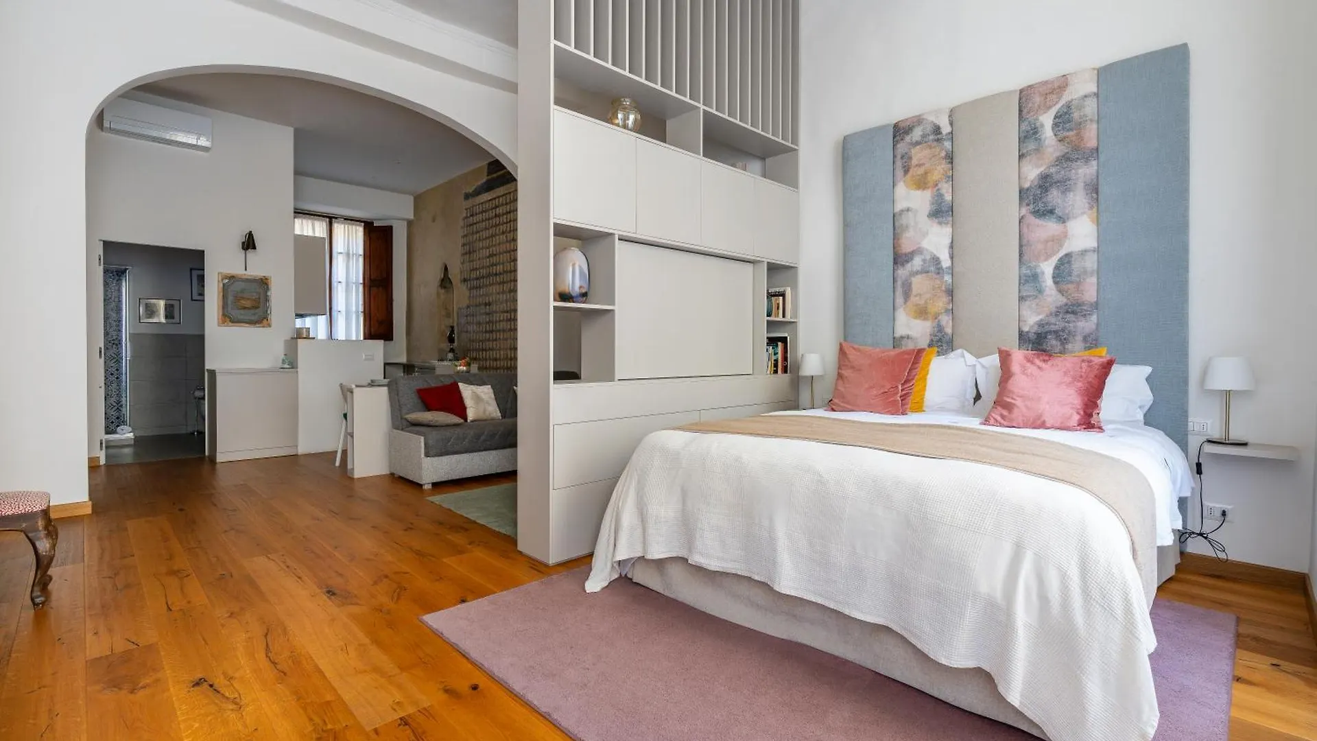 The Florence Tornabuoni Palace Boutique Apartments Italy