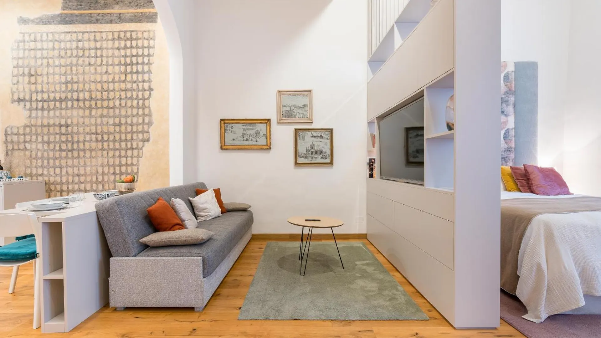 The Florence Tornabuoni Palace Boutique Apartments
